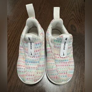 Nike Toddler sneakers
Viale Space Dye Slip On Sneakers